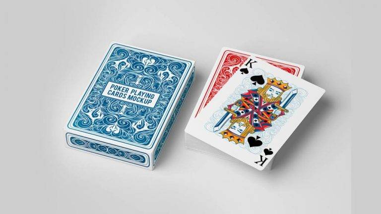 Mockup de cartas de baralho Grátis